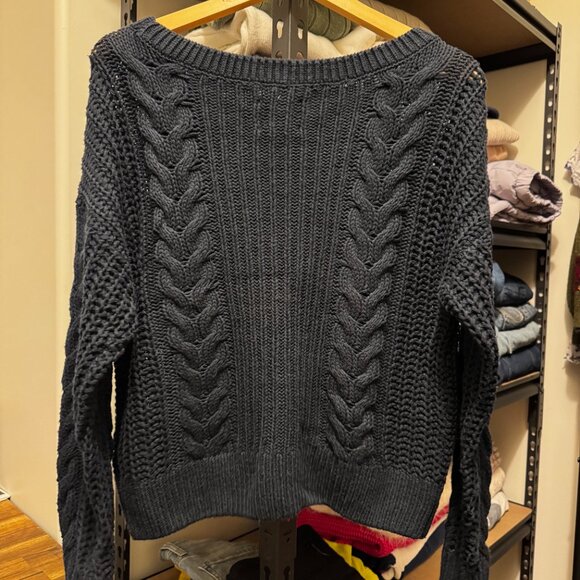 Abercrombie & Fitch Navy Sweater | Size Medium | Scoop Neck | VGUC - Picture 7 of 9